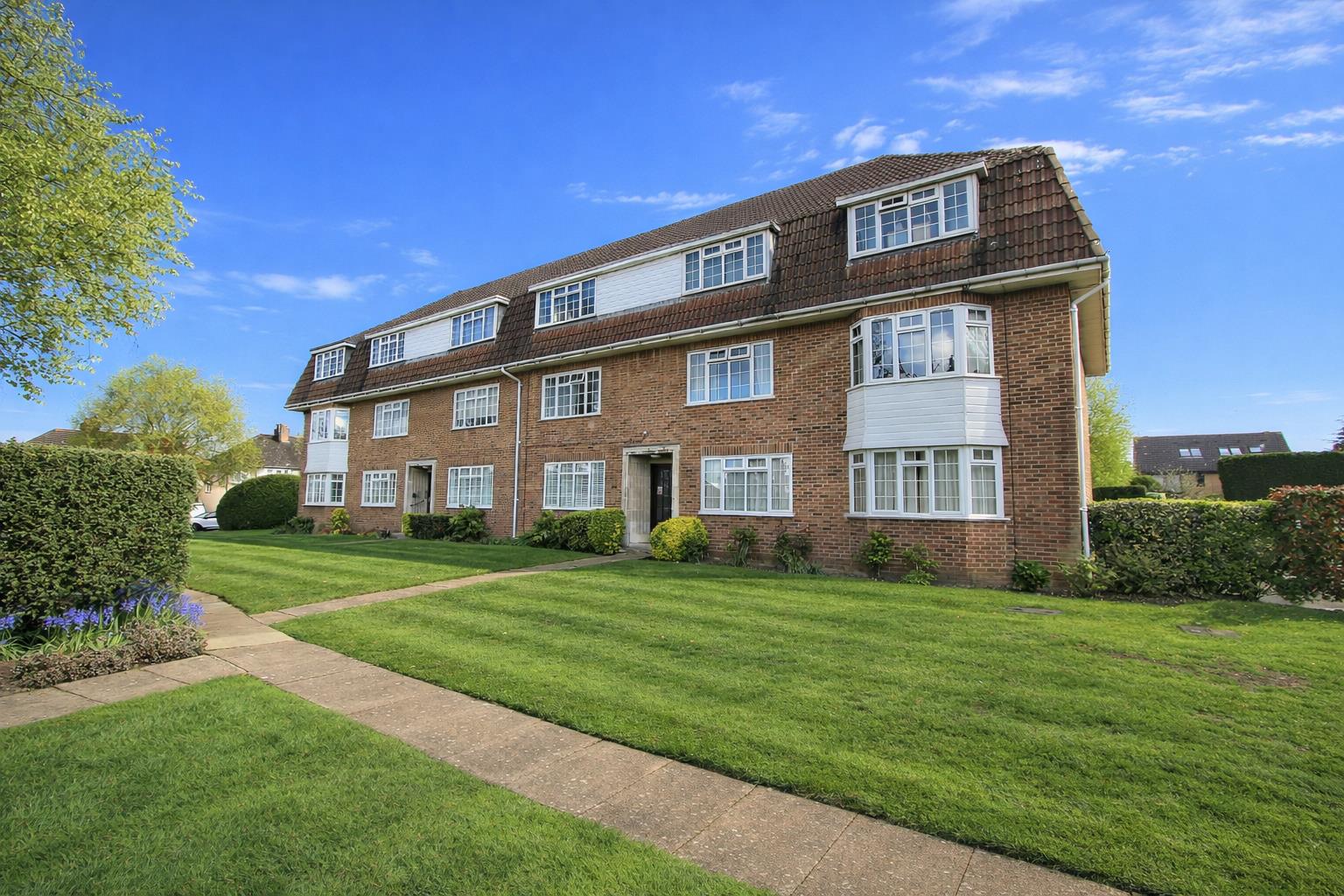 2 bed property in Hemingford Road, Sutton
